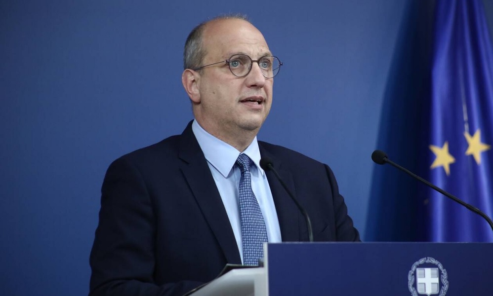 Οικονόμου: «Παράθυρο» για μείωση ΦΠΑ σε βασικά προϊόντα