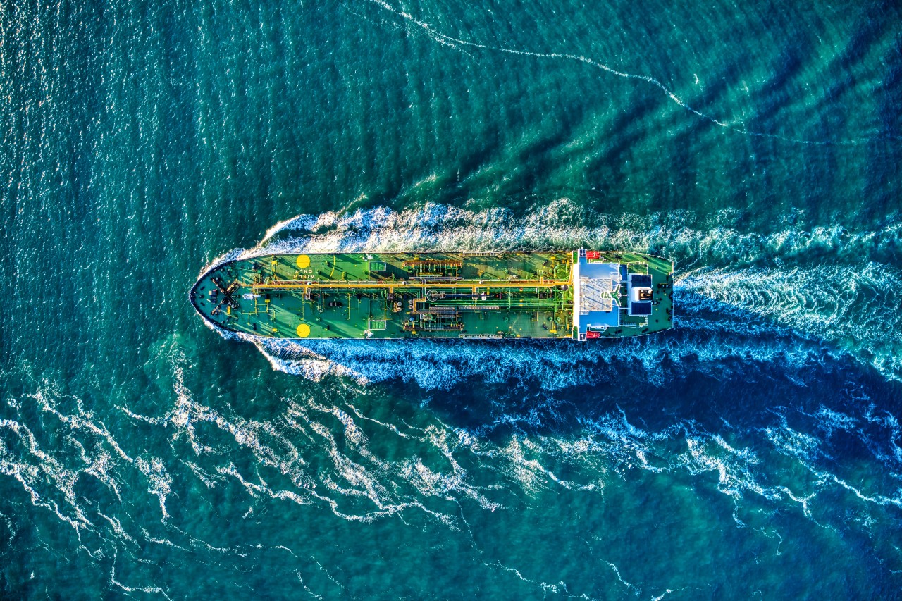 Πετρελαϊκό εμπάργκο: Στον «πάγο» η απαγόρευση μεταφοράς με ευρωπαϊκά πλοία