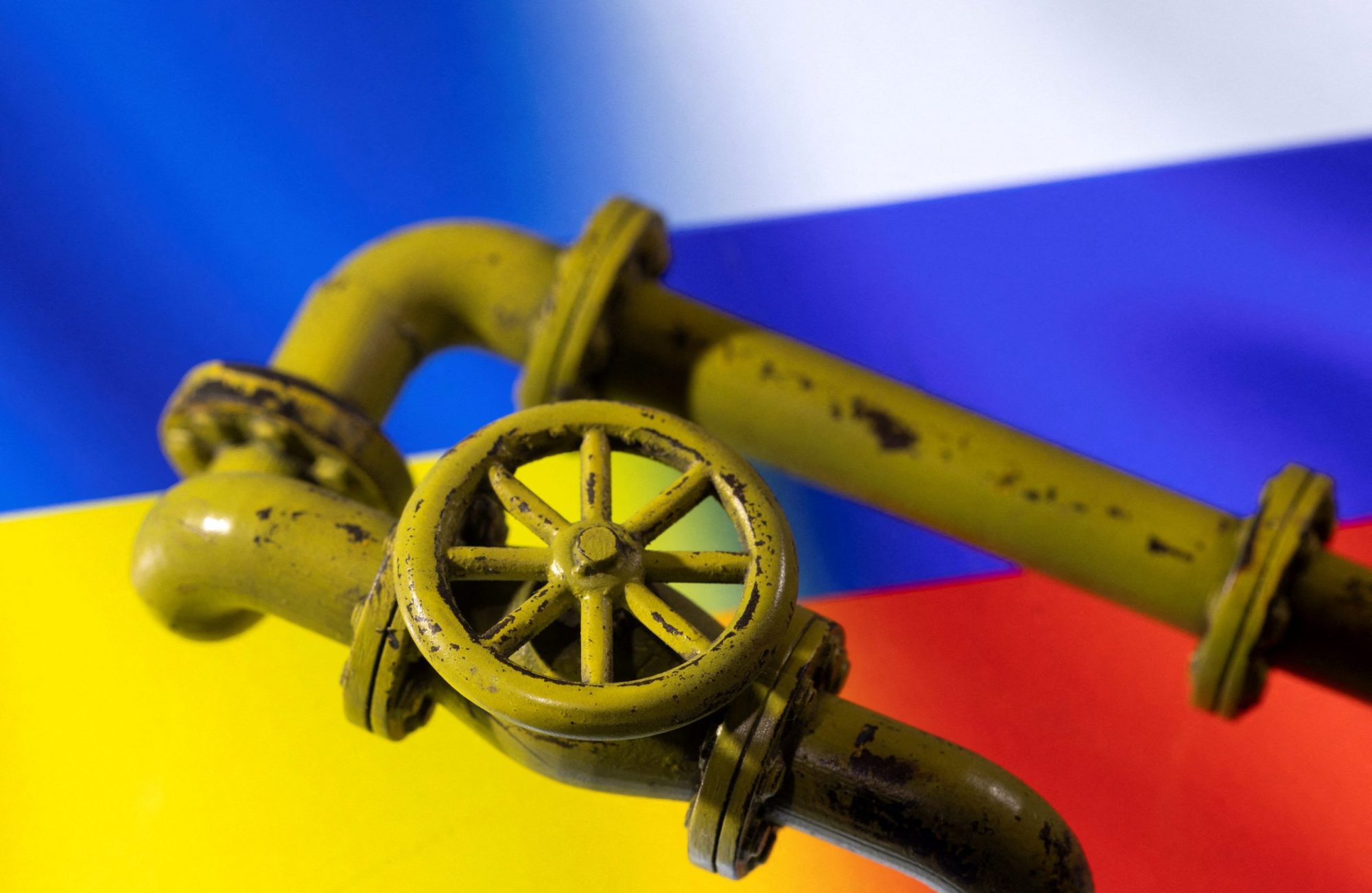 Λόγω "ανωτέρας βίας" η Ουκρανία θα διακόψει τη μεταφορά ρωσικού φυσικού αερίου προς την Ευρώπη