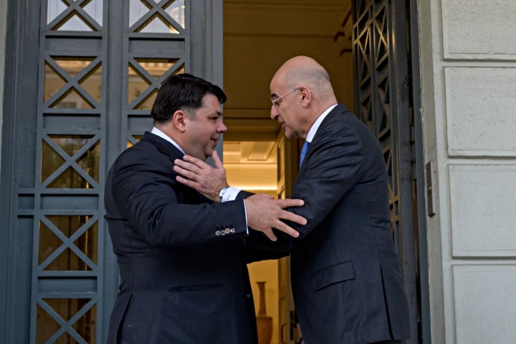 Τζορτζ Τσούνης και Νίκος Δένδιας.