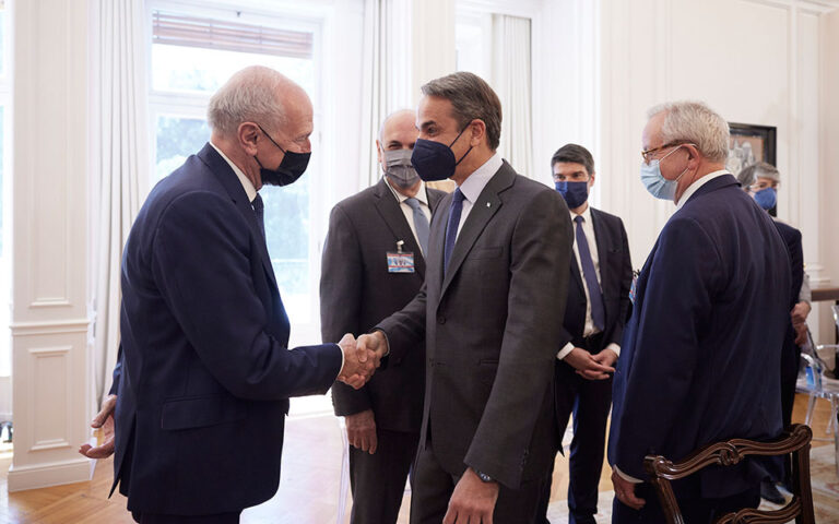 Μητσοτάκης: Συνάντηση με αντιπροσωπεία της MEDEF
