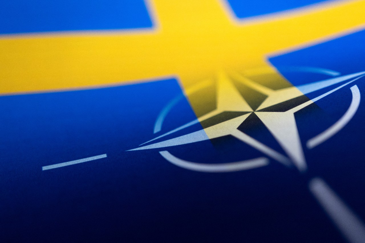 ΝΑΤΟ: Η Σουηδία υπέγραψε την αίτηση ένταξης στη Συμμαχία