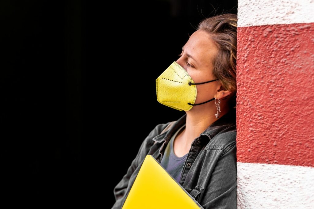 220518083646_maskes