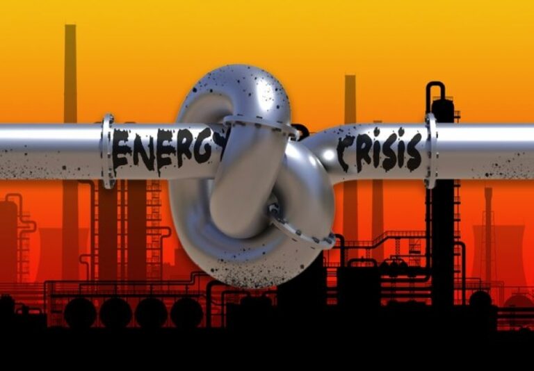 Fitch: Κίνδυνος ύφεσης στην Ευρωζώνη από πιθανή διακοπή στο ρωσικό αέριο