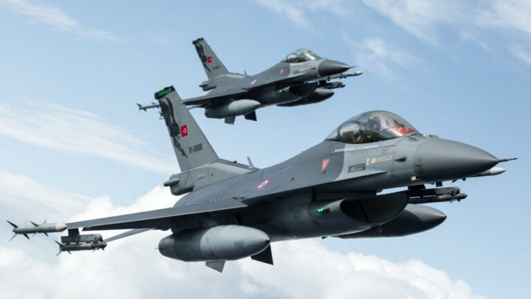 Πρόκληση: Δύο τουρκικά F-16 πέταξαν 2,5 ν.μ. από την Αλεξανδρούπολη