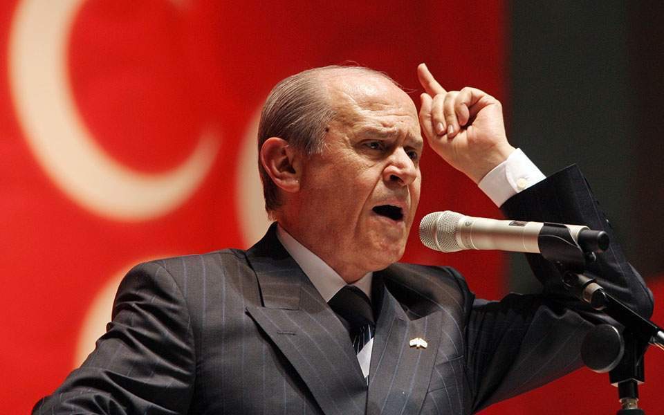 Μπαχτσελί: Το Συνταγματικό Δικαστήριο είτε θα κλείσει, είτε θα αναδιαρθρωθεί