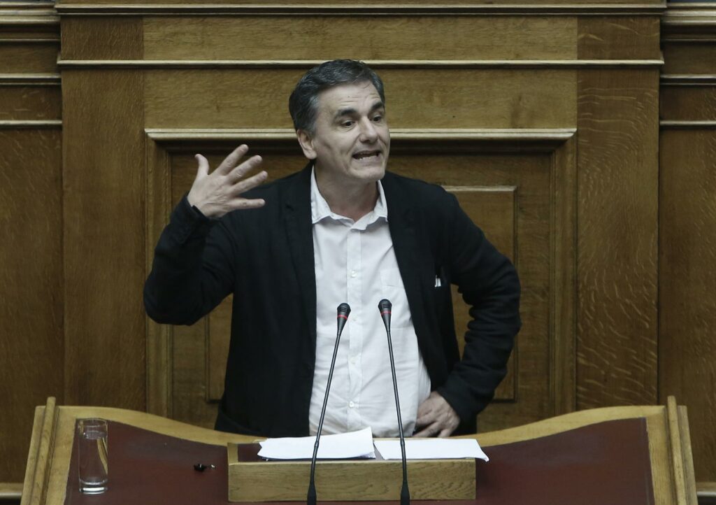 Βουλή - Τσακαλώτος: Η κυβέρνηση δεν έχει ολιστικό σχέδιο για την επιχειρηματικότητα