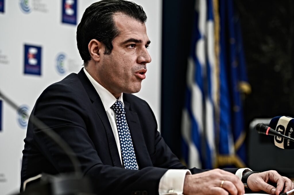 Πλεύρης: Σαφής εντολή για άμεση διερεύνηση καταγγελιών που αφορούν τυχόν ιατρική αμέλεια στο ΕΣΥ
