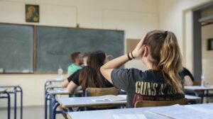 Πανελλήνιες 2022: Ξεκινούν την Τετάρτη οι εξετάσεις - Οι αλλαγές σε σχέση με πέρσι - «Τα θέματα ίσως είναι πιο δύσκολα», λένε καθηγητές
