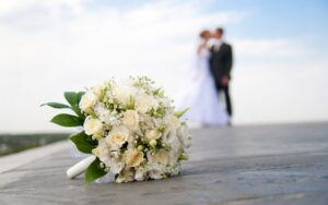 Ιταλία: Έκπτωση φόρου 20.000 ευρώ για τους γάμους προτείνει ο Σαλβίνι