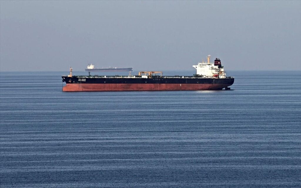 Μπλόκο από την Ελλάδα στη μεταφορά του ρωσικού πετρελαίου