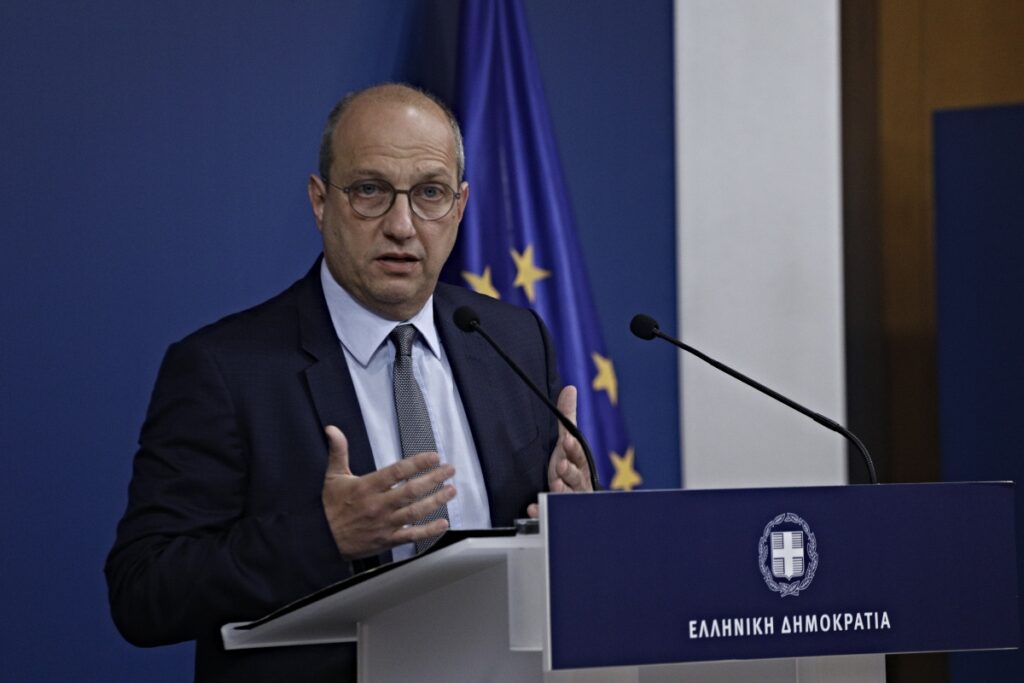 Γιάννης Οικονόμου, κυβερνητικός εκπρόσωπος