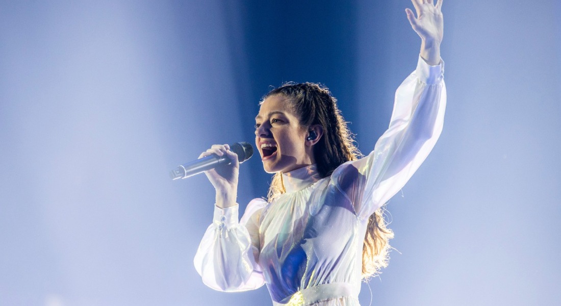 Eurovision 2022: Στον τελικό η Ελλάδα με την Αμάντα Γεωργιάδη η οποία μάγεψε με την εμφάνισή της
