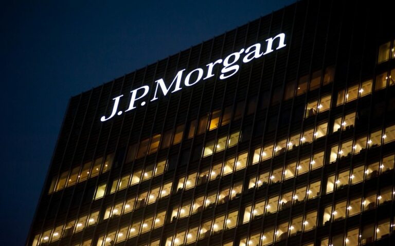 JP Morgan: Overweight για τράπεζες, τι είπαν οι Έλληνες τραπεζίτες