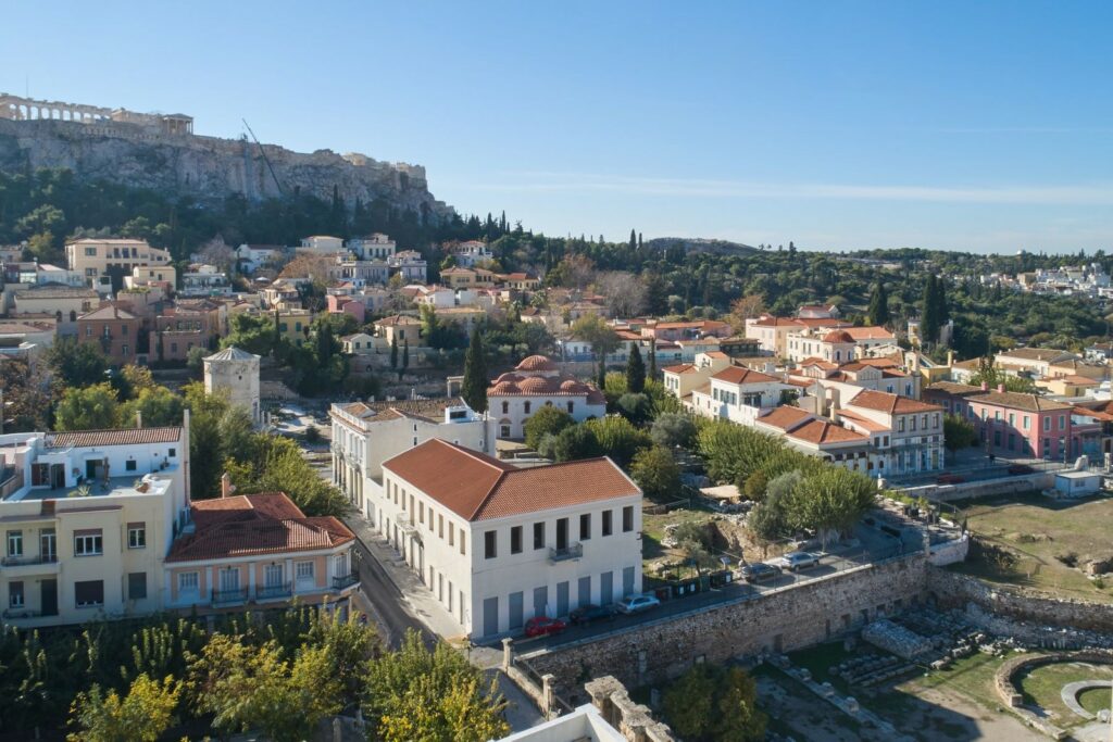 Πλάκα: Σε διπλάσια τιμή το ακίνητο του Χαραγκιώνη
