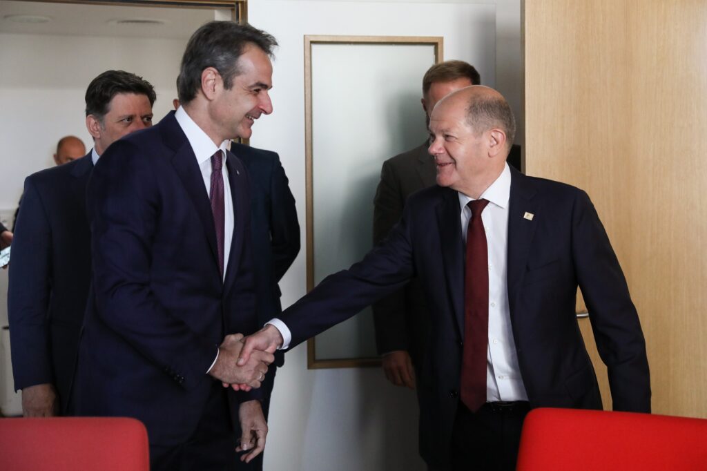 Συνάντηση Σολτς - Μητσοτάκη στις 10 Ιουνίου στη Θεσσαλονίκη