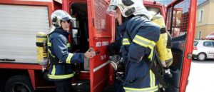 Φωτιά τώρα στην Βρυσούλα Πρέβεζας - Απομακρύνονται οι