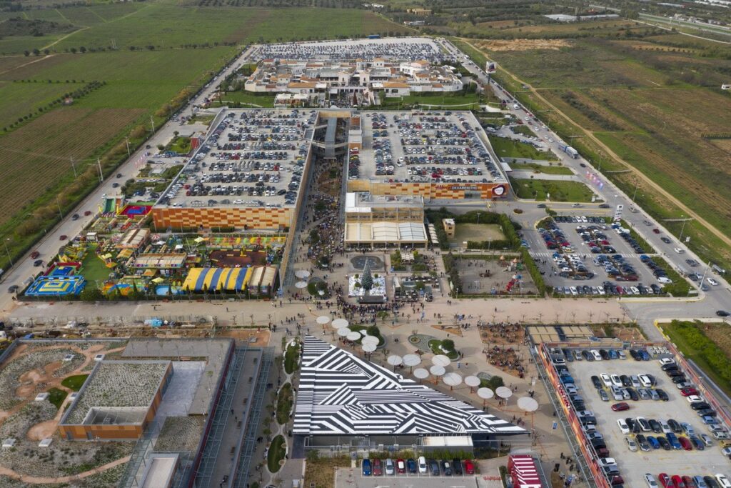 Reds: Προωθεί την αξιοποίηση του Smart park