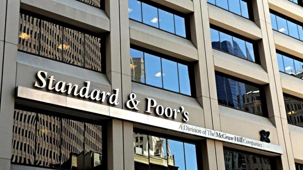 S&P