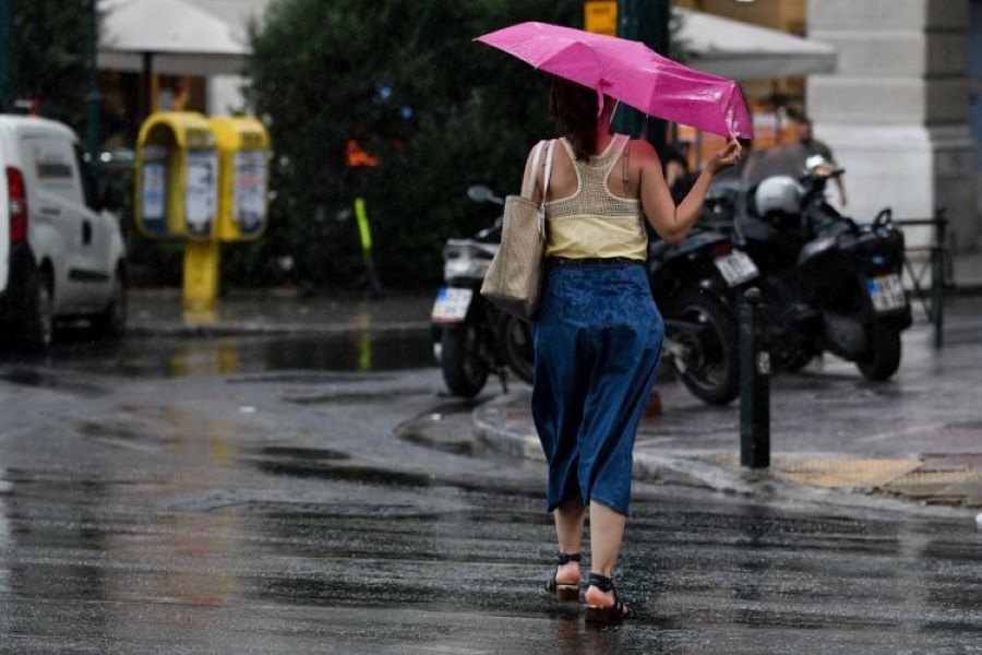 Καιρός: Σε ποιες περιοχές αναμένονται έντονα φαινόμενα σήμερα - Βροχές και το Σαββατοκύριακο