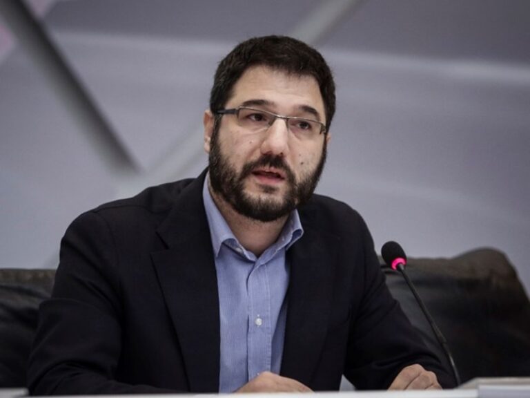 Ηλιόπουλος: Είναι επιλογή της κυβέρνησης Μητσοτάκη να δουλεύει για τους λίγους, λεηλατώντας την κοινωνία