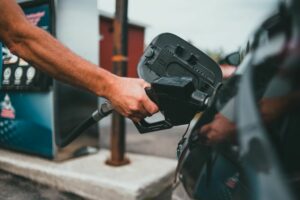 Fuel Pass: Κλείνει σήμερα η πλατφόρμα για την επιδότηση καυσίμων