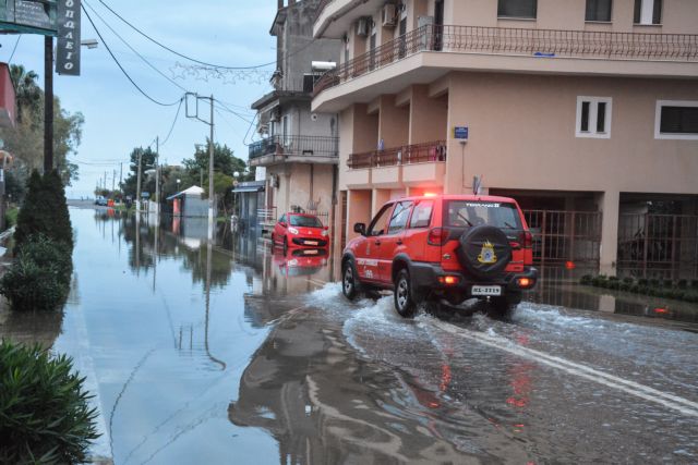 ΠΛΗΜΜΥΡΙΣΕ ΤΟ ΜΕΣΟΛΟΓΓΙ ΑΠΟ ΤΗΝ ΚΑΤΑΡΡΑΚΤΩΔΗ ΒΡΟΧΗ(ΓΙΩΡΓΟΣ ΠΑΥΛΑΚΗΣ/EUROKINISSI)