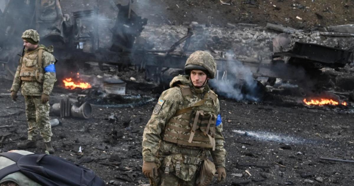 Πόλεμος στην Ουκρανία: Βομβαρδισμός στο εργοστάσιο Αζότ στο Σεβεροντονέτσκ - Διαρροή πετρελαίου και φωτιά
