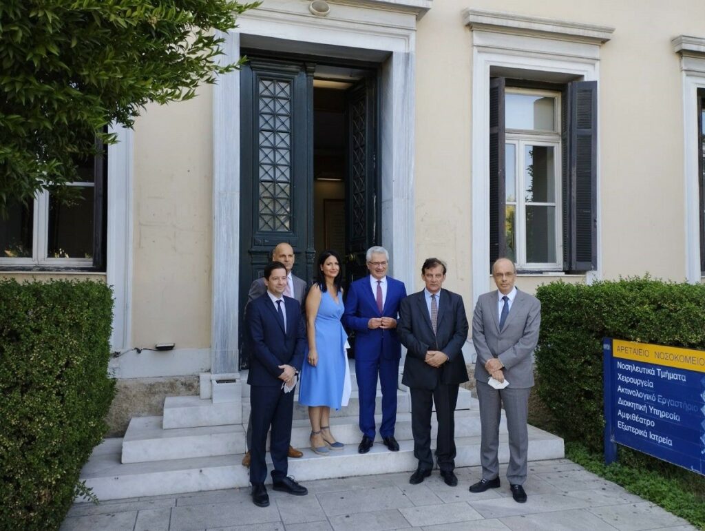"Δίπλα στη Γυναίκα": Καινοτόμο πρόγραμμα υποστηρικτικής Ιατρικής στο Αρεταίειο Νοσοκομείο