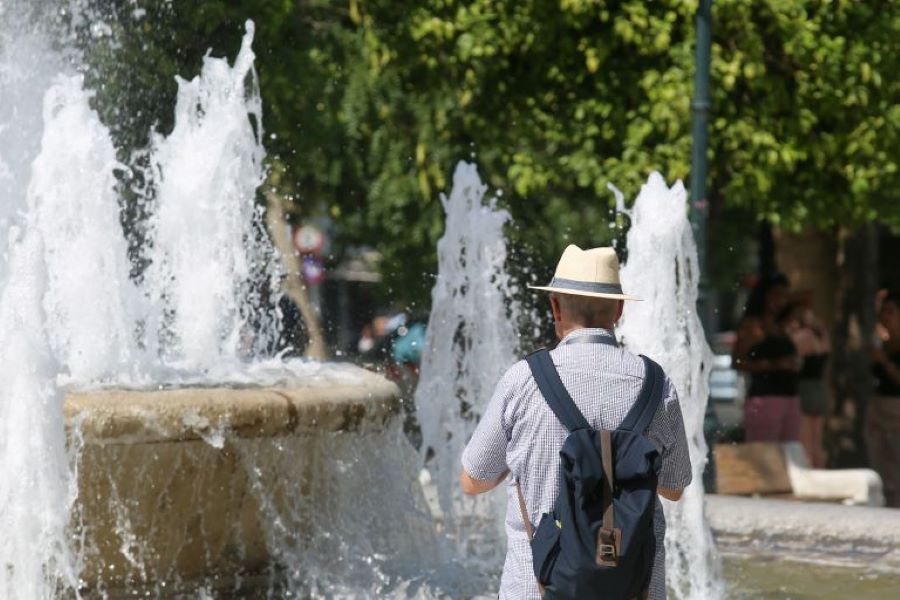 Έκτακτο δελτίο για τον καύσωνα εξέδωσε η ΕΜΥ - Έρχονται 40άρια από την Τετάρτη