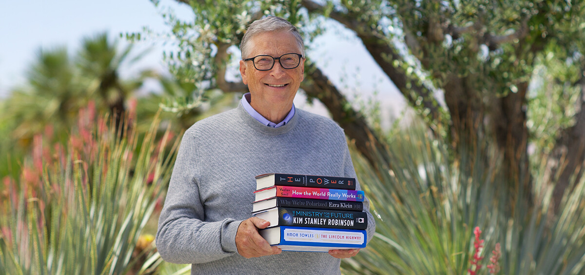 Μπιλ Γκέιτς: Προτείνει 5 εξαιρετικά βιβλία για το καλοκαίρι
