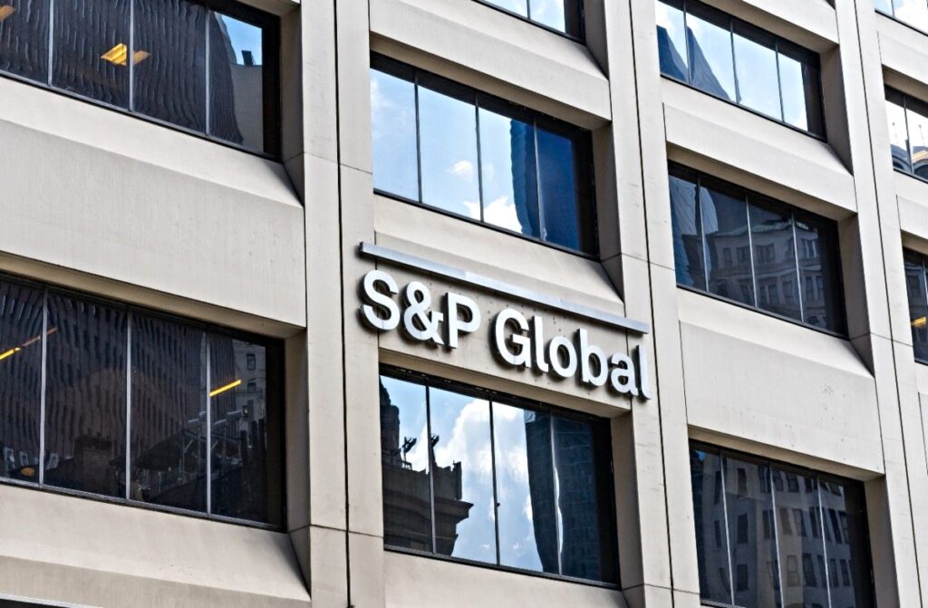 S&P Global: Αυτές οι ευρωπαϊκές τράπεζες είναι εκτεθειμένες στον εμπορικό πόλεμο