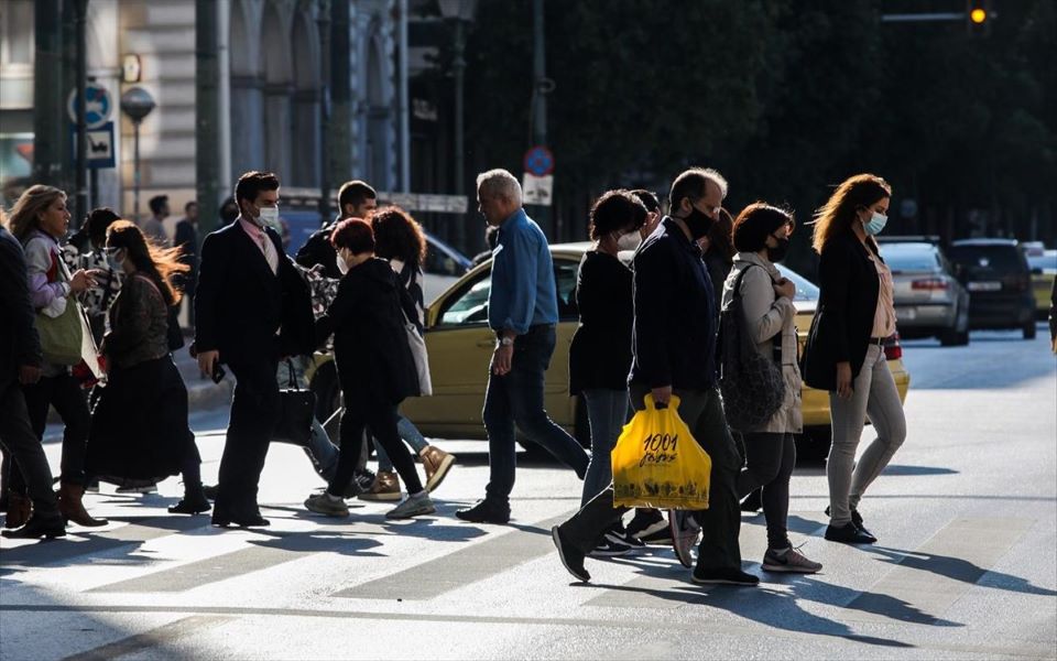 Κορωνοϊός: Πόσο μεταδοτικές είναι οι υποπαραλλαγές 4 και 5 της Όμικρον - Τι σημαίνουν για την εξέλιξη της πανδημίας