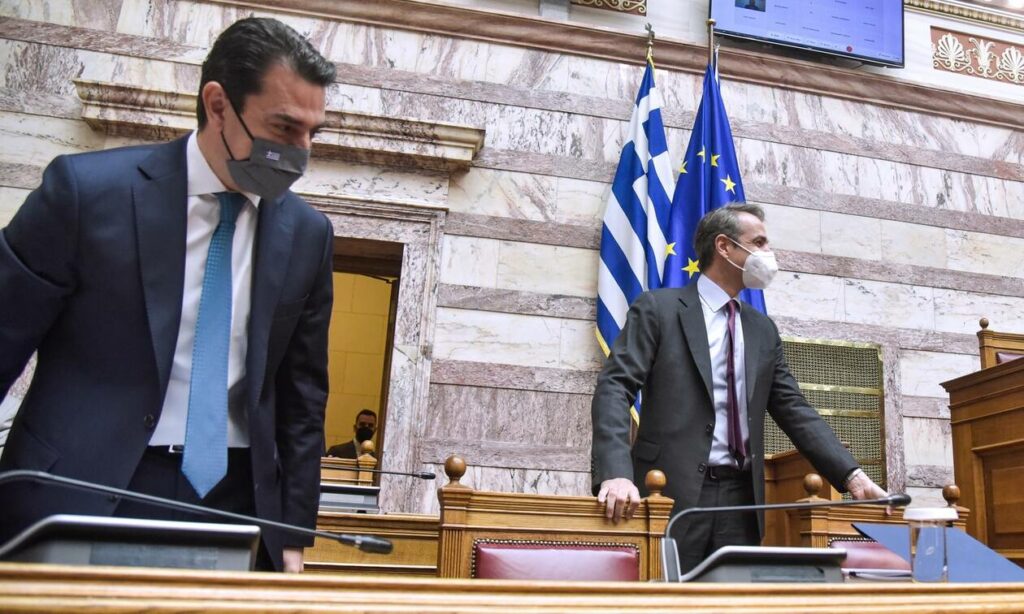 Σκρέκας: Έργο του ΣΥΡΙΖΑ η ρήτρα αναπροσαρμογής και ο μαθηματικός τύπος- "Πυρά" από Π. Σκουρλέτη και Σ. Φάμελλο