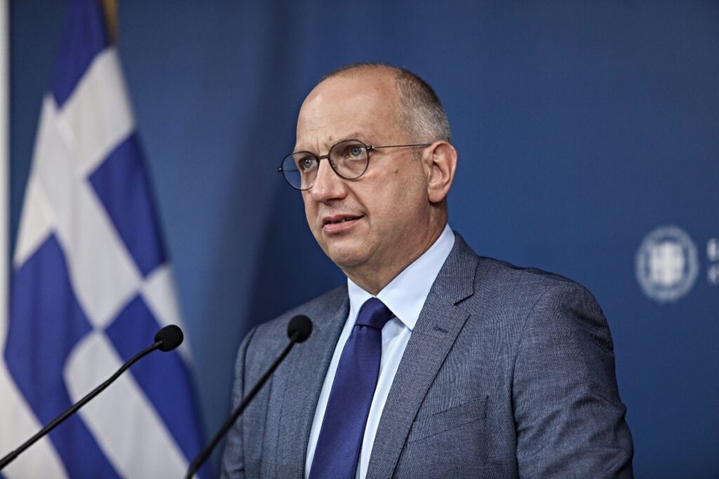 Γιάννης Οικονόμου, κυβερνητικός εκπρόσωπος.