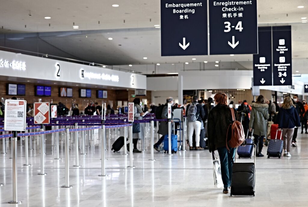 Αεροδρόμιο «Σαρλ Ντε Γκωλ», Παρίσι, Γαλλία.