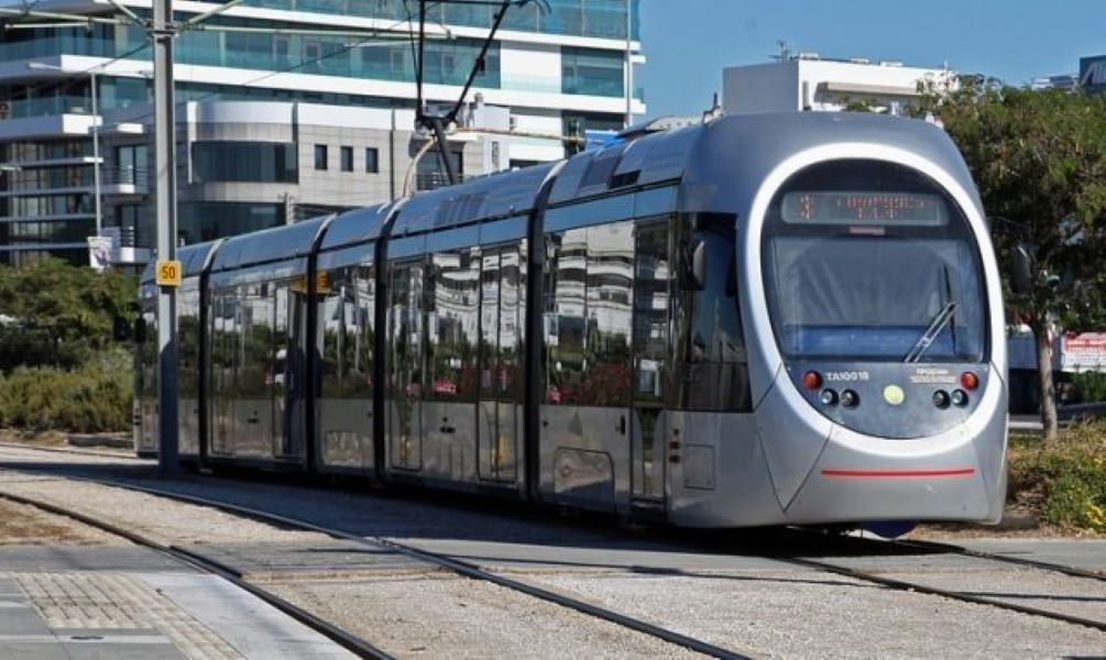 Τραμ: Επανέρχονται τα μεταμεσονύχτια δρομολόγια κάθε Παρασκευή και Σάββατο