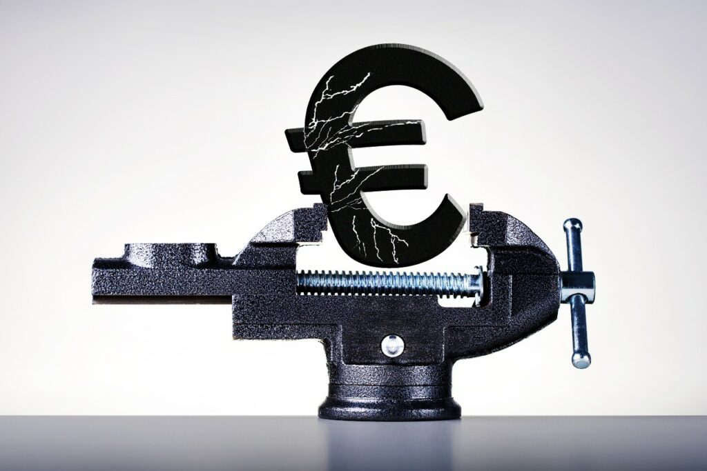 Πληθωρισμός - σοκ 12% στην Ελλάδα τον Ιούνιο - Ρεκόρ 8,6% στην Ευρωζώνη