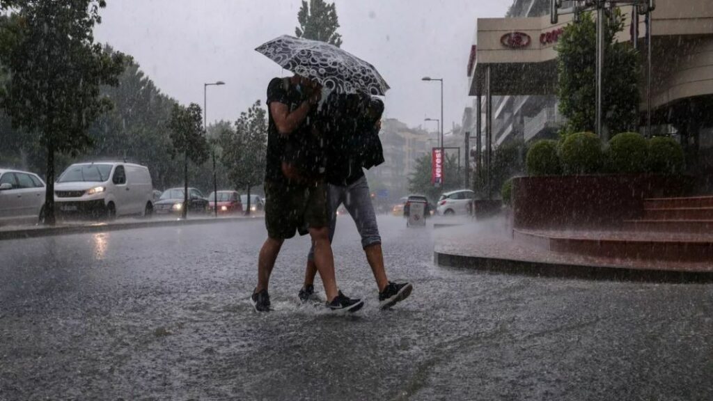 Άστατος ο καιρός το Σαββατοκύριακο που έρχεται - Υψηλές θερμοκρασίες για σήμερα
