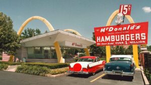 McDonald’s: Ποια είναι τα δύο αδέρφια που πούλησαν