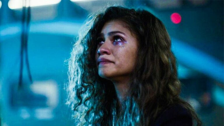 220714175509_euphoria-season-2-zendaya-mhnyma