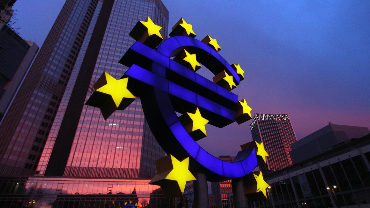 Η ΕΚΤ απέτυχε - Σύντομα θα εξαναγκαστεί σε επική κωλοτούμπα