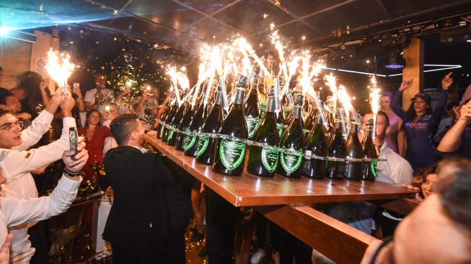 220709215405_billionaire-porto-cervo-club-porto-cervo-xceed-13