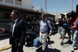 Αποφυλακίστηκε ο Δημήτρης Λιγνάδης - Οι πρώτες του δηλώσεις: «Τώρα δικαιούμαι να μιλάω κι εγώ»