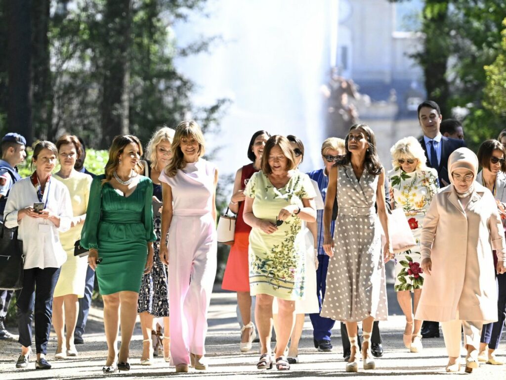 220701172830_protes-kyries-letizia-nato-synodos-29-6-2022