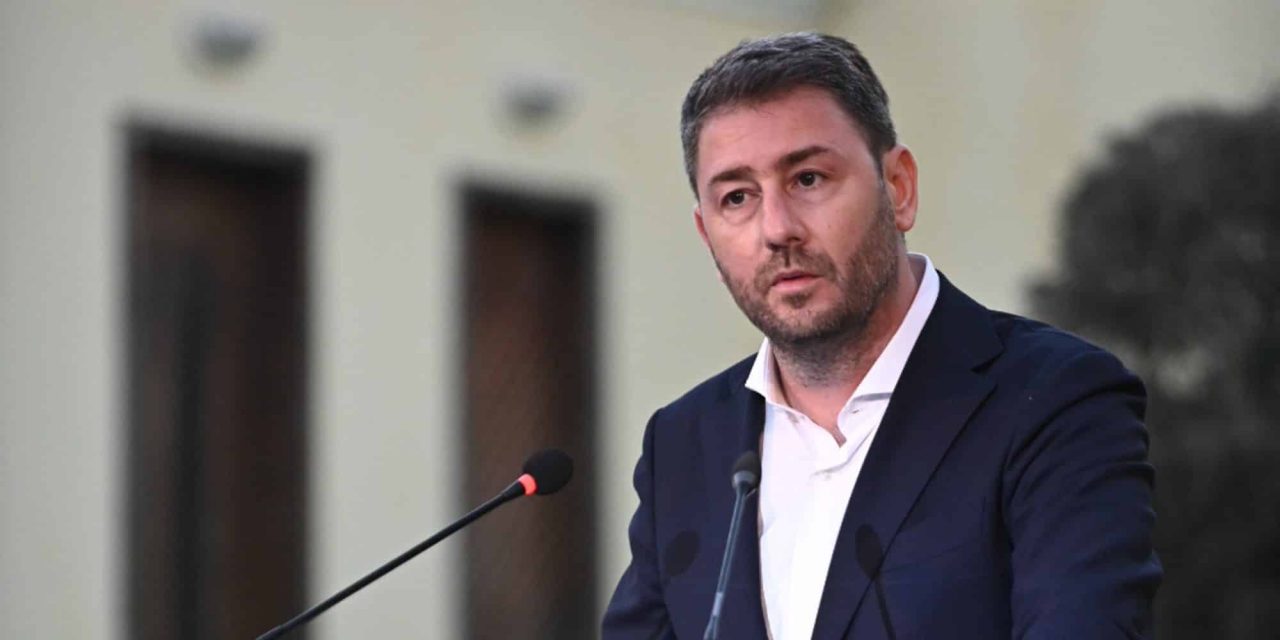 Ανδρουλάκης σε Μητσοτάκη: Δεν εμπιστεύομαι τους υπουργούς - Στη Βουλή άμεσα ο φάκελος