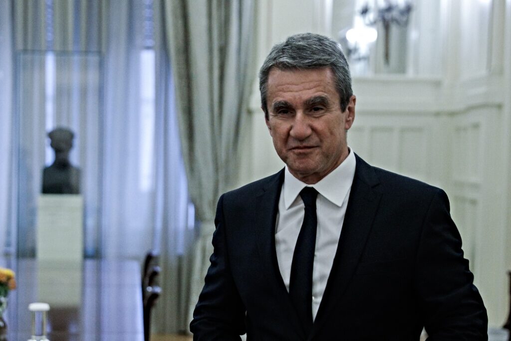 Ανδρέας Λοβέρδος: «Είμαστε κοντά σε πολεμική ανάφλεξη στο Κόσοβο»