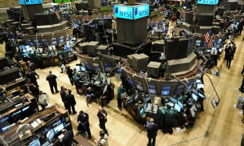 Wall Street: Στα… κόκκινα όλοι οι δείκτες