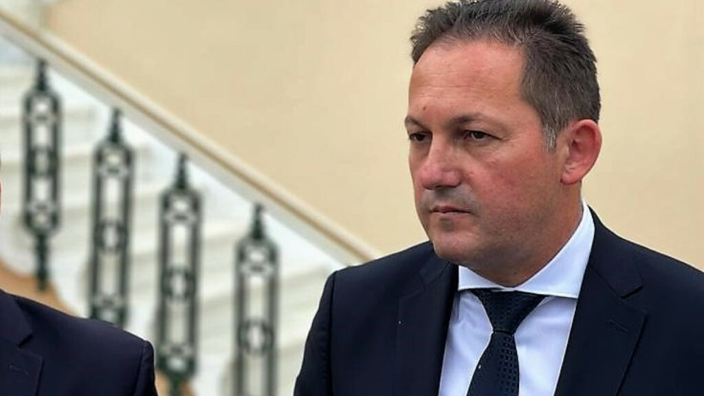 Πέτσας για προκλήσεις Ακάρ-Τσαβούσογλου