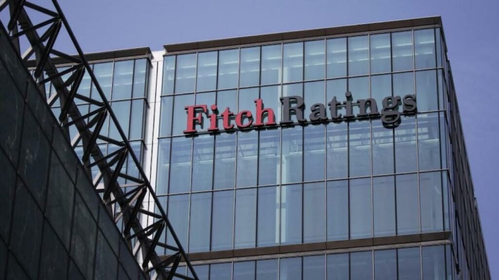 Ουκρανία: Οι οίκοι αξιολόγησης S&P και Fitch κηρύσσουν το Κίεβο σε κατάσταση επιλεκτικής χρεοκοπίας
